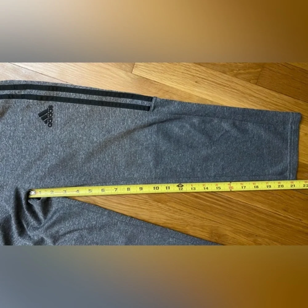Adidas Kids Gray Jogger Pants Size 5/6